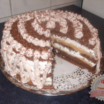 Karamellkrémes tortám