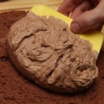 Csokis madártejkrém tortába