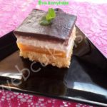 Tejszínes, őszibarack szelet